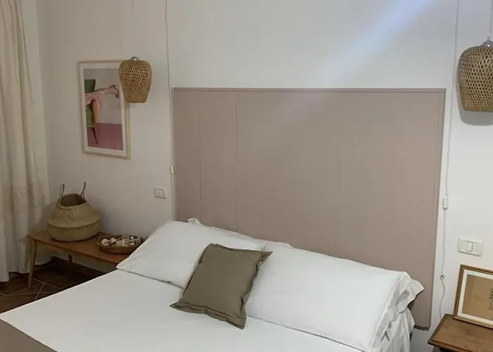 Casa Adelaide, Oasi Di Pace Con Vista Mare * Ольбія