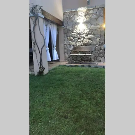 Casa Adelaide, Oasi Di Pace Con Vista Mare Όλμπια