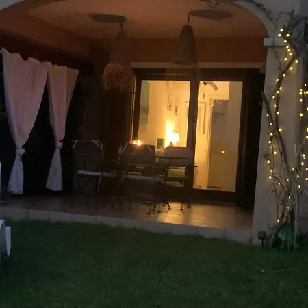 Semesterbostad Casa Adelaide, Oasi Di Pace Con Vista Mare Olbia